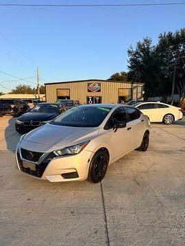 2020 NISSAN Versa