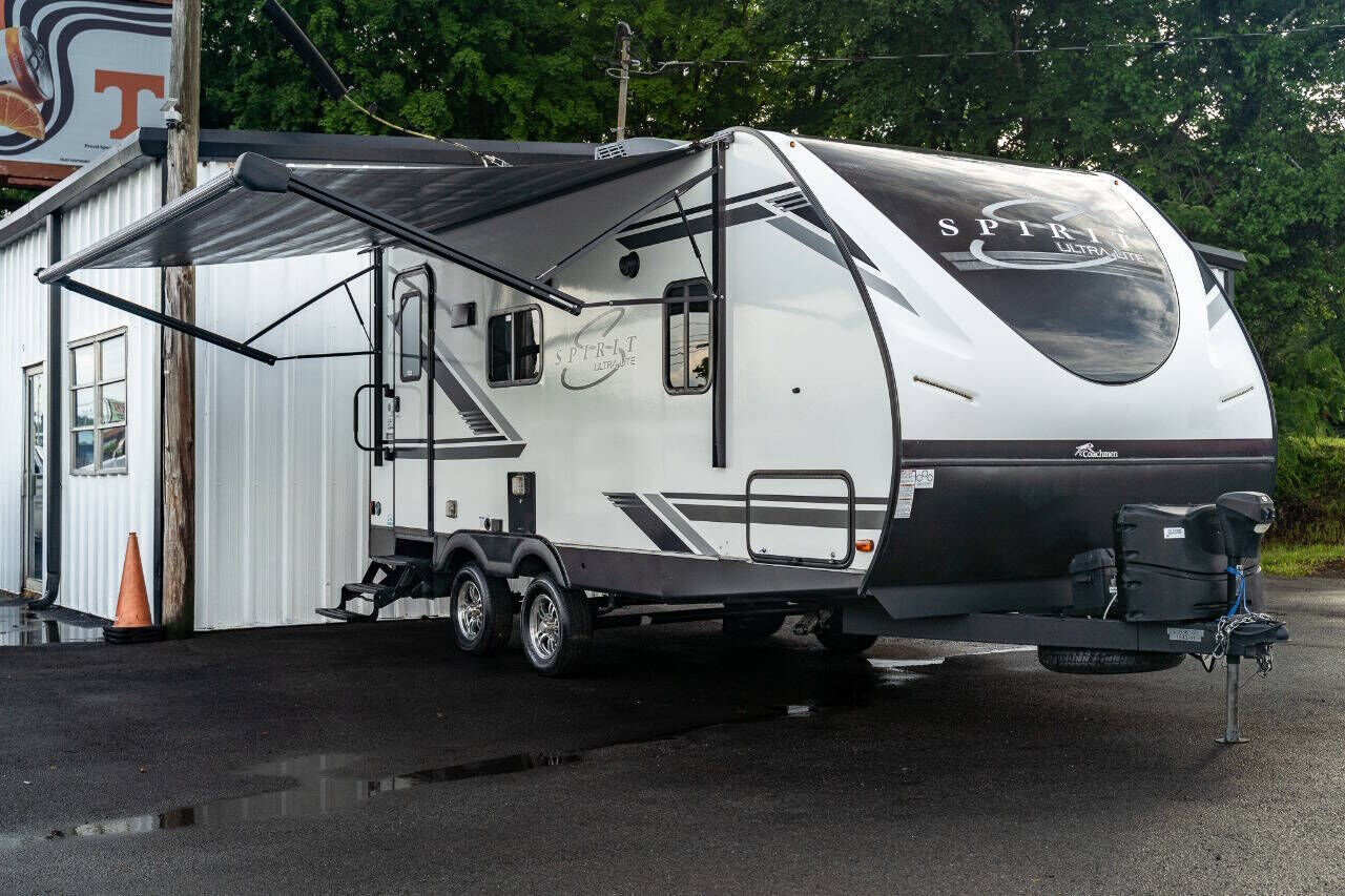 2021 FOREST RIVER Spirit