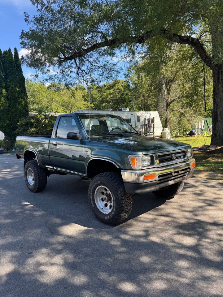 1992 TOYOTA Pick-Up