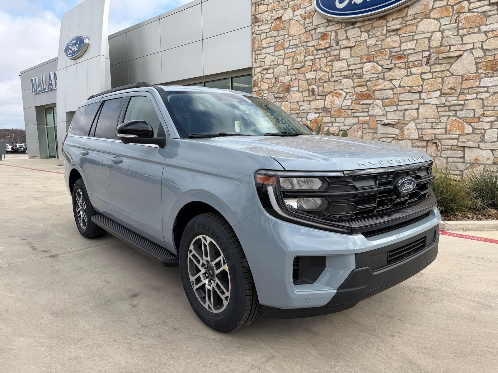 2026 FORD Expedition