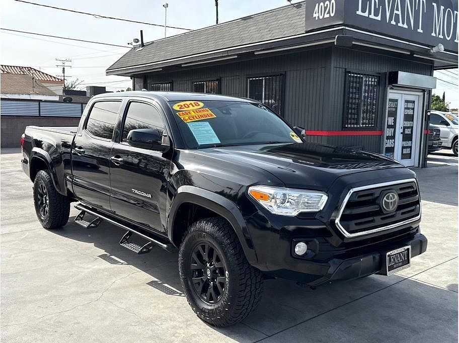 2018 TOYOTA Tacoma