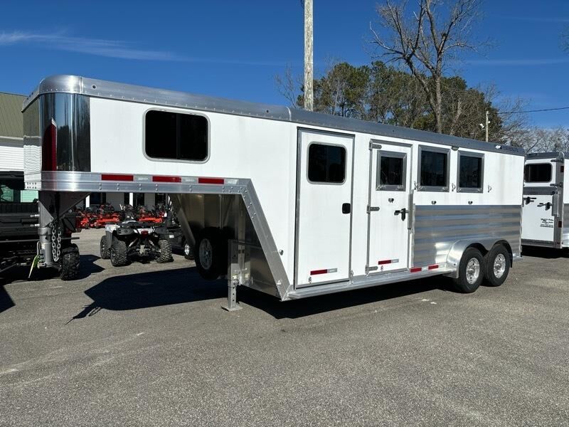 2026 FEATHERLITE TRAILERS Featherlite Trailers