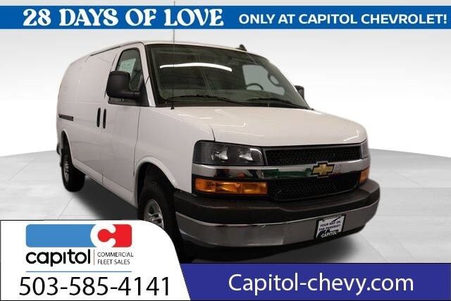 2025 CHEVROLET Express