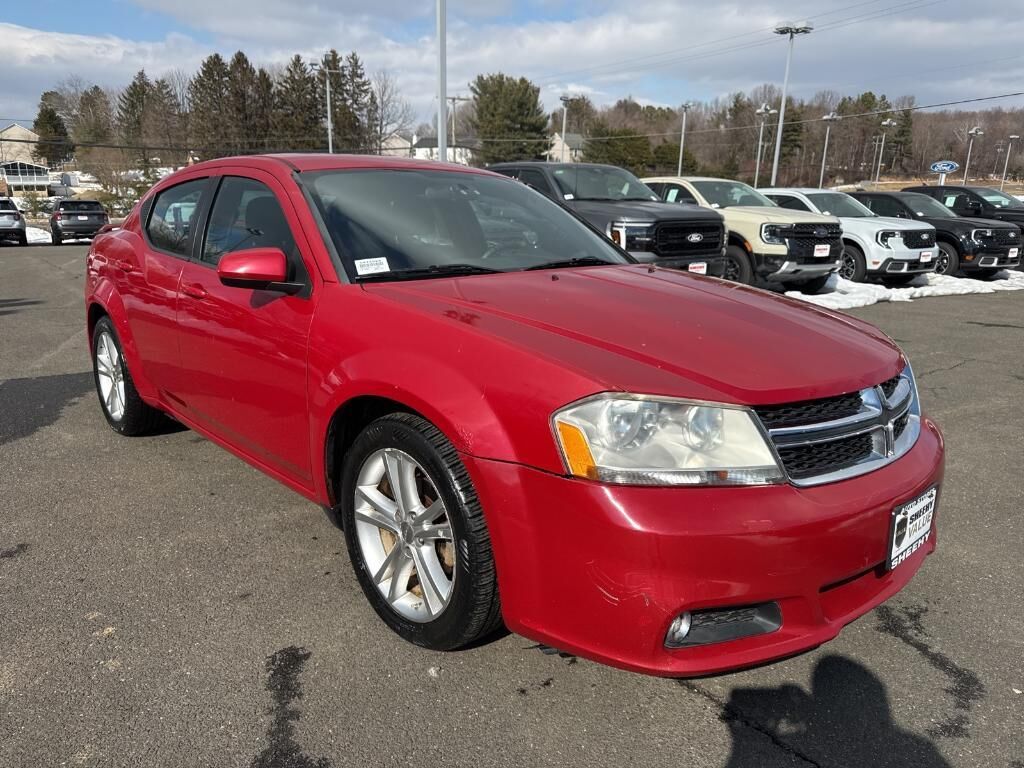 2012 DODGE Avenger