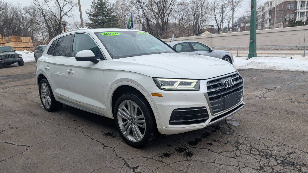 2018 AUDI Q5