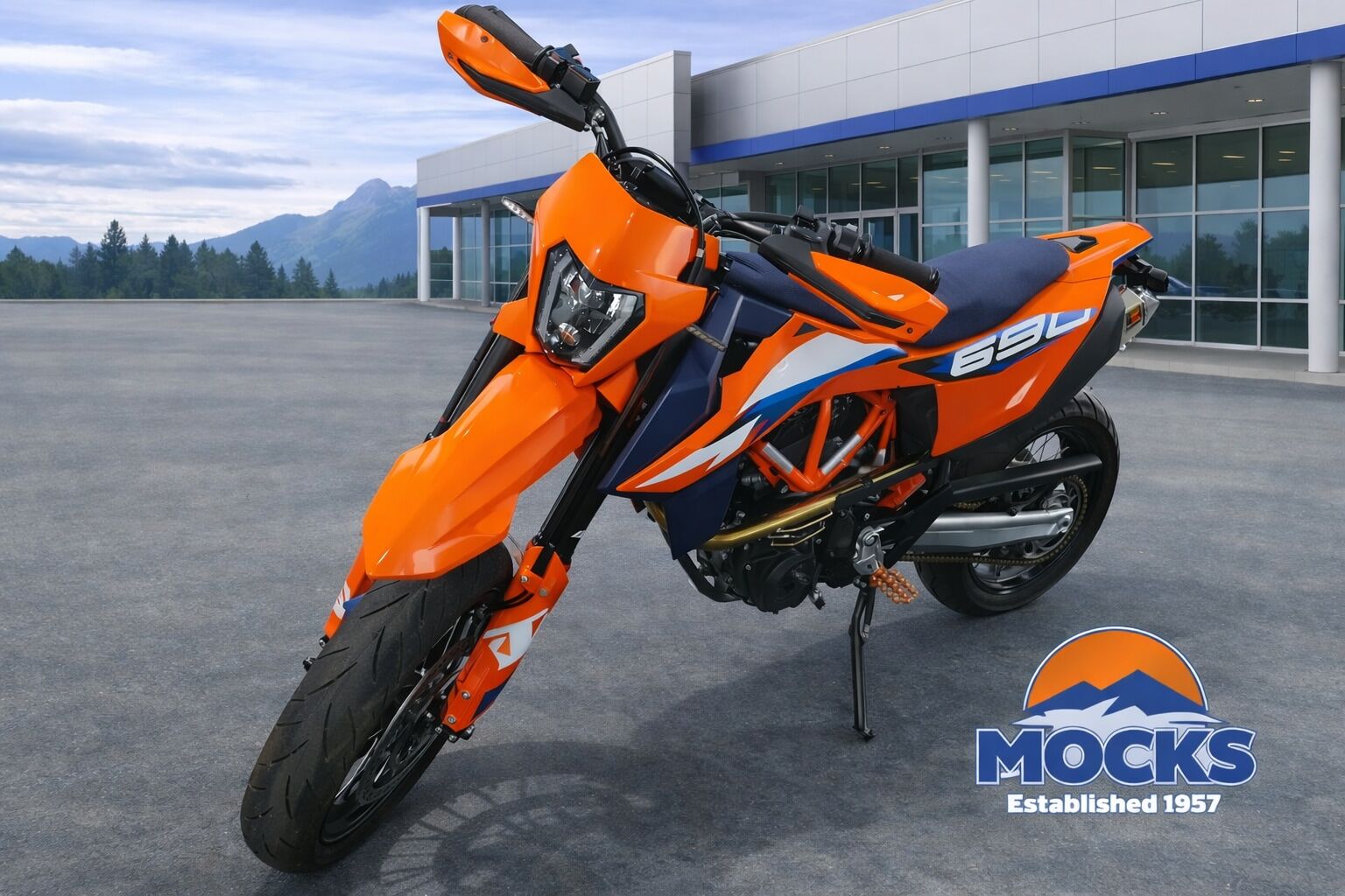 2024 KTM 690 SMC