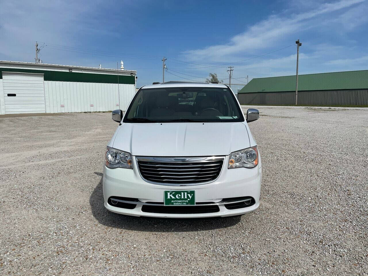2014 CHRYSLER Town and Country