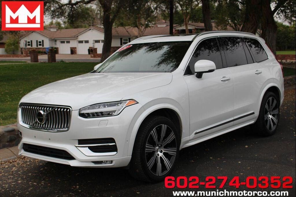 2021 VOLVO XC90
