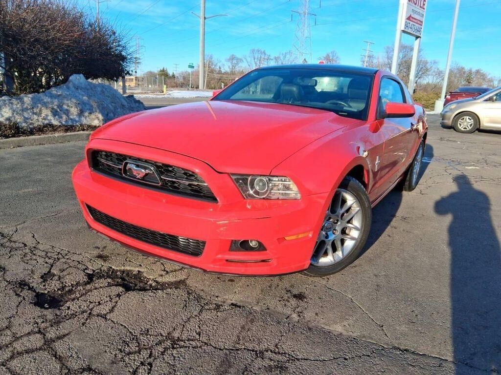2013 FORD Mustang