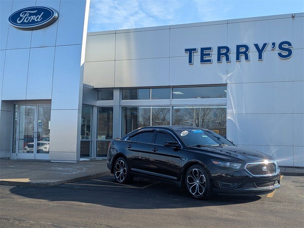 2016 FORD Taurus