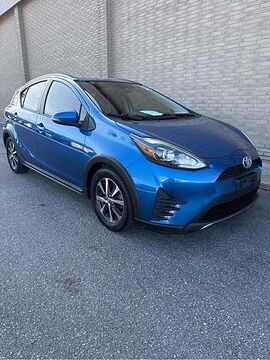 2018 TOYOTA Prius