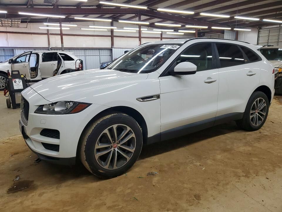 2018 JAGUAR F-Pace