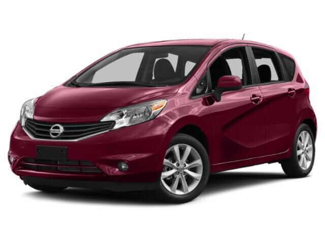 2015 NISSAN Versa