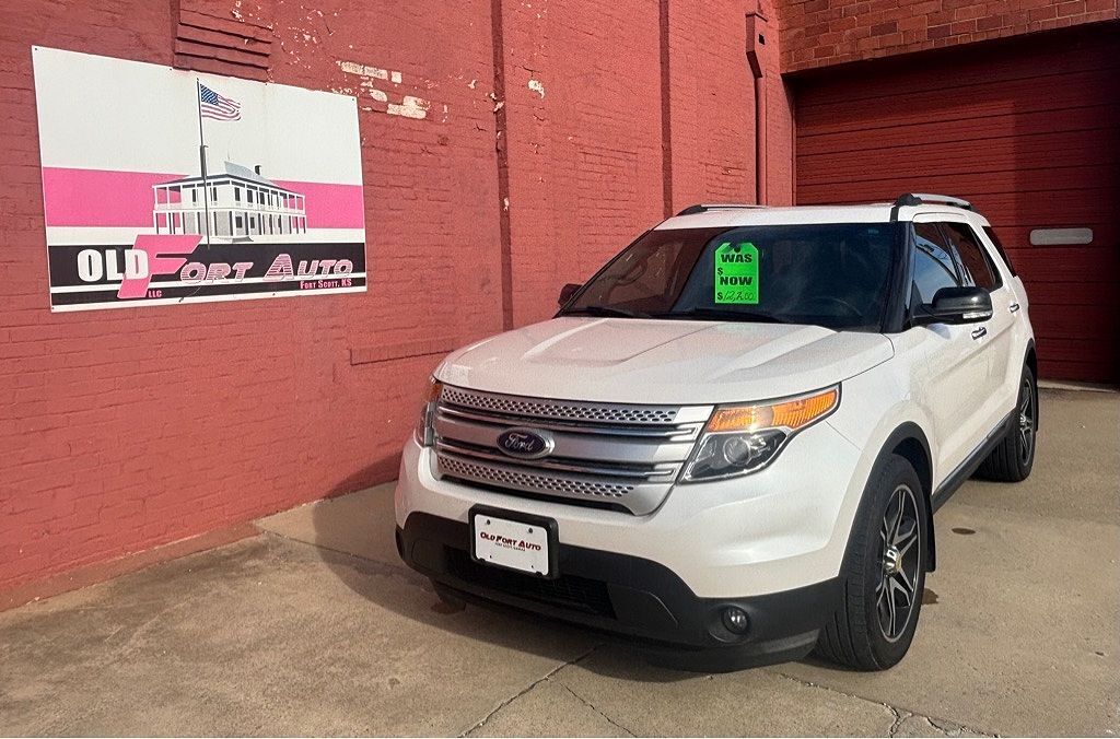 2014 FORD Explorer
