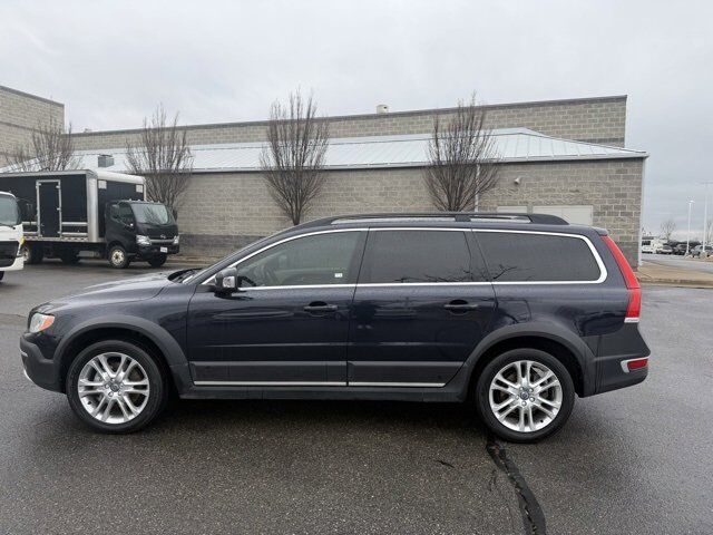 2016 VOLVO XC70