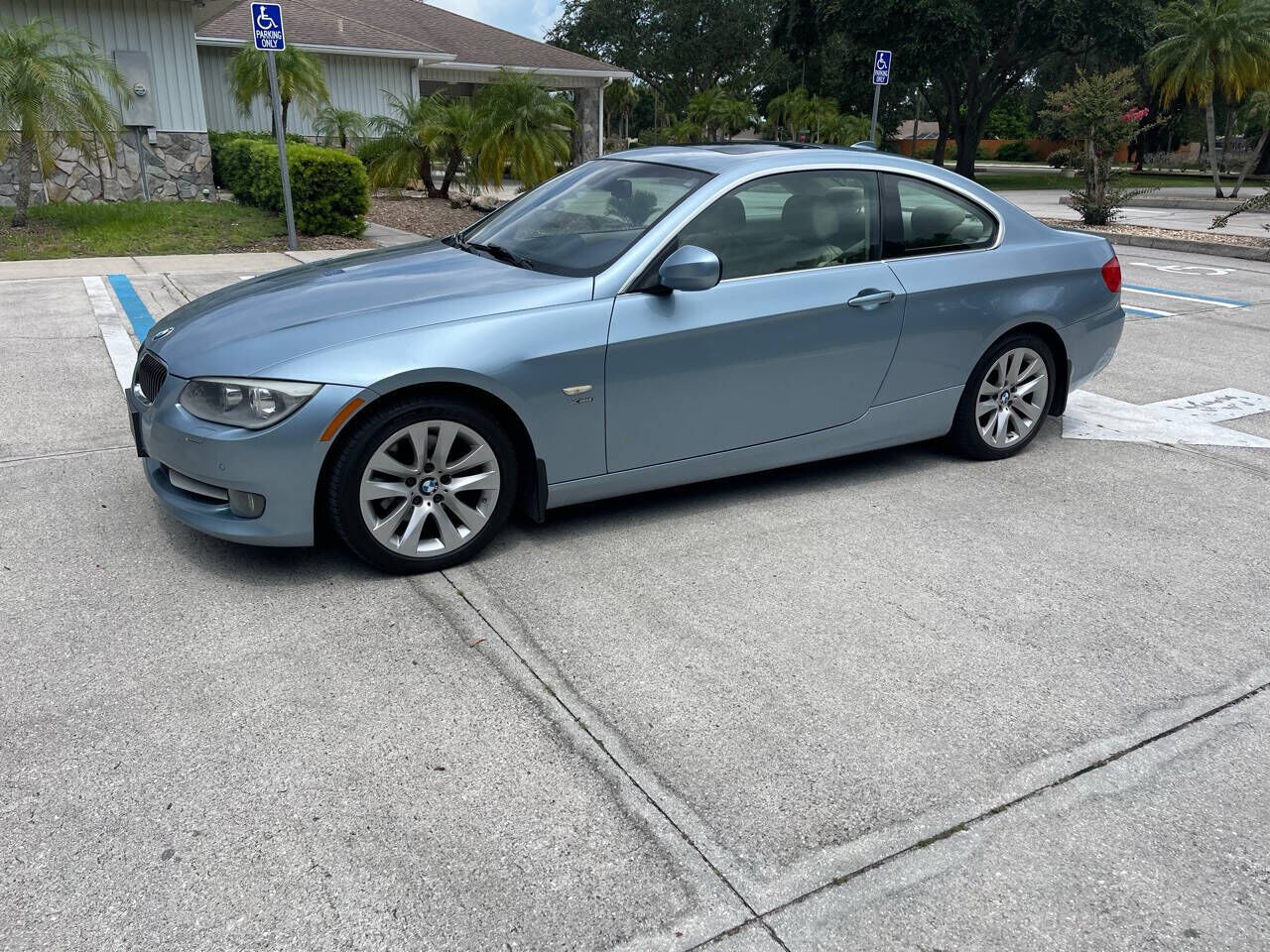 2012 BMW 3 Series