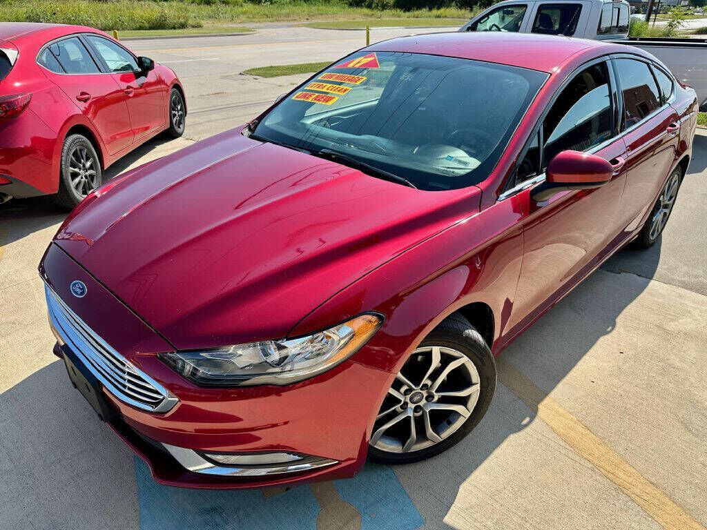 2017 FORD Fusion