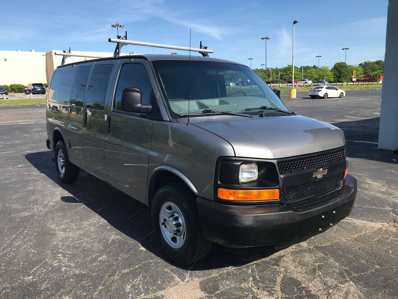 2013 CHEVROLET Express