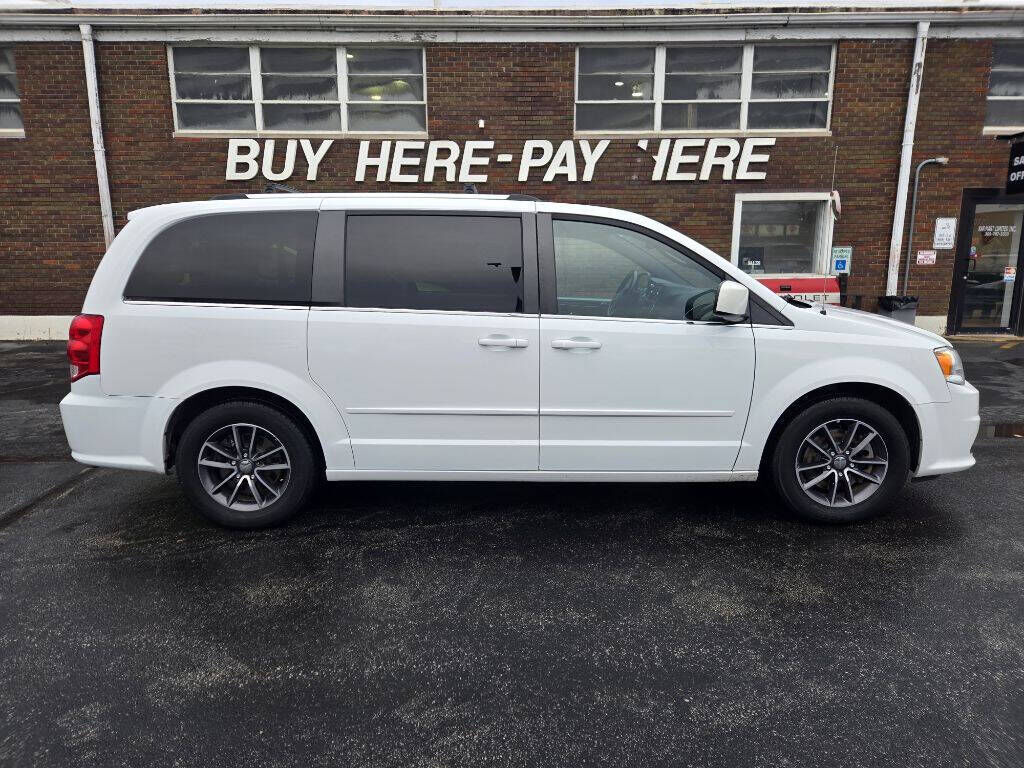 2017 DODGE Grand Caravan