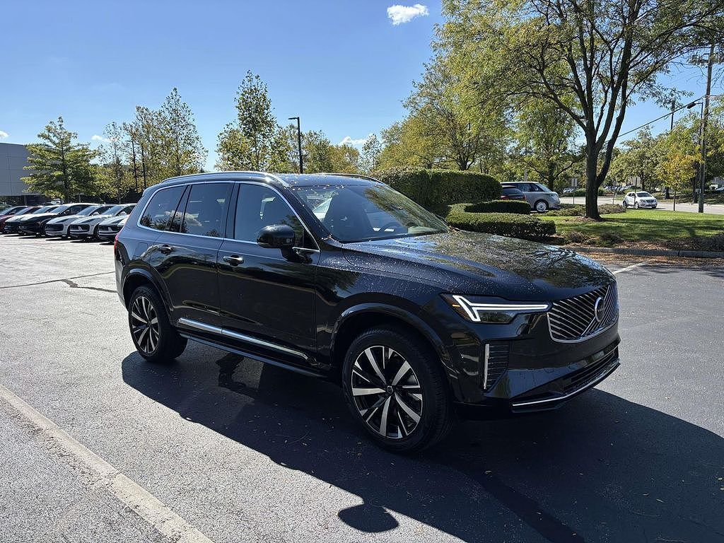 2026 VOLVO XC90