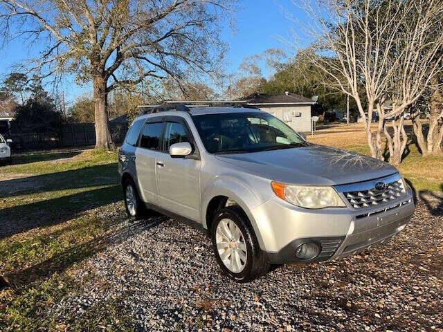 2011 SUBARU Forester