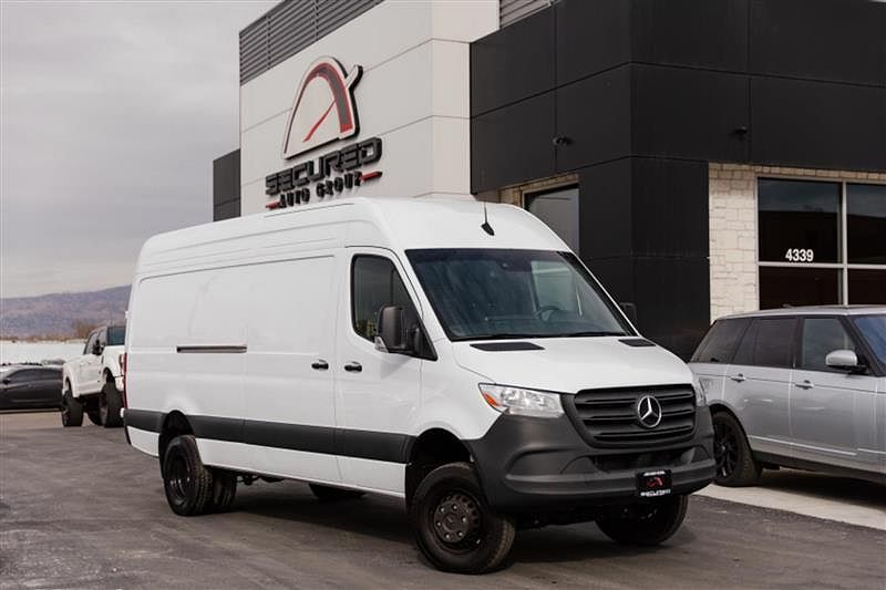 2024 MERCEDES-BENZ Sprinter