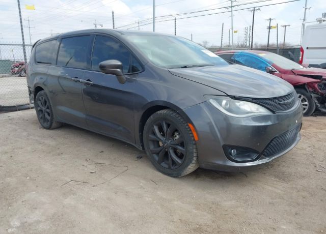 2018 CHRYSLER Pacifica
