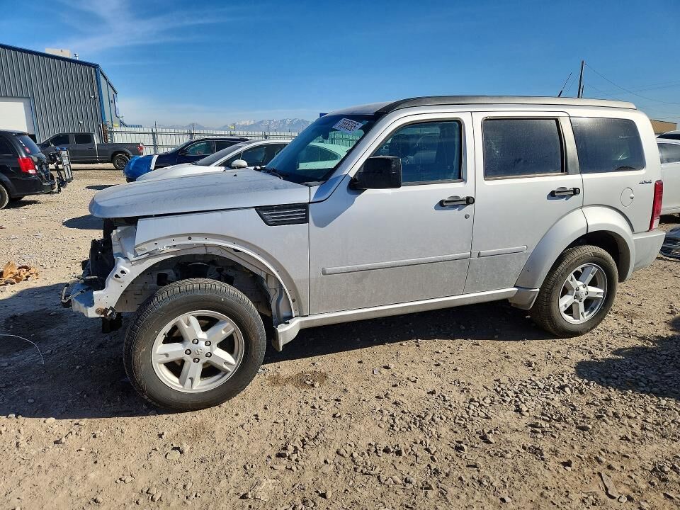 2011 DODGE Nitro