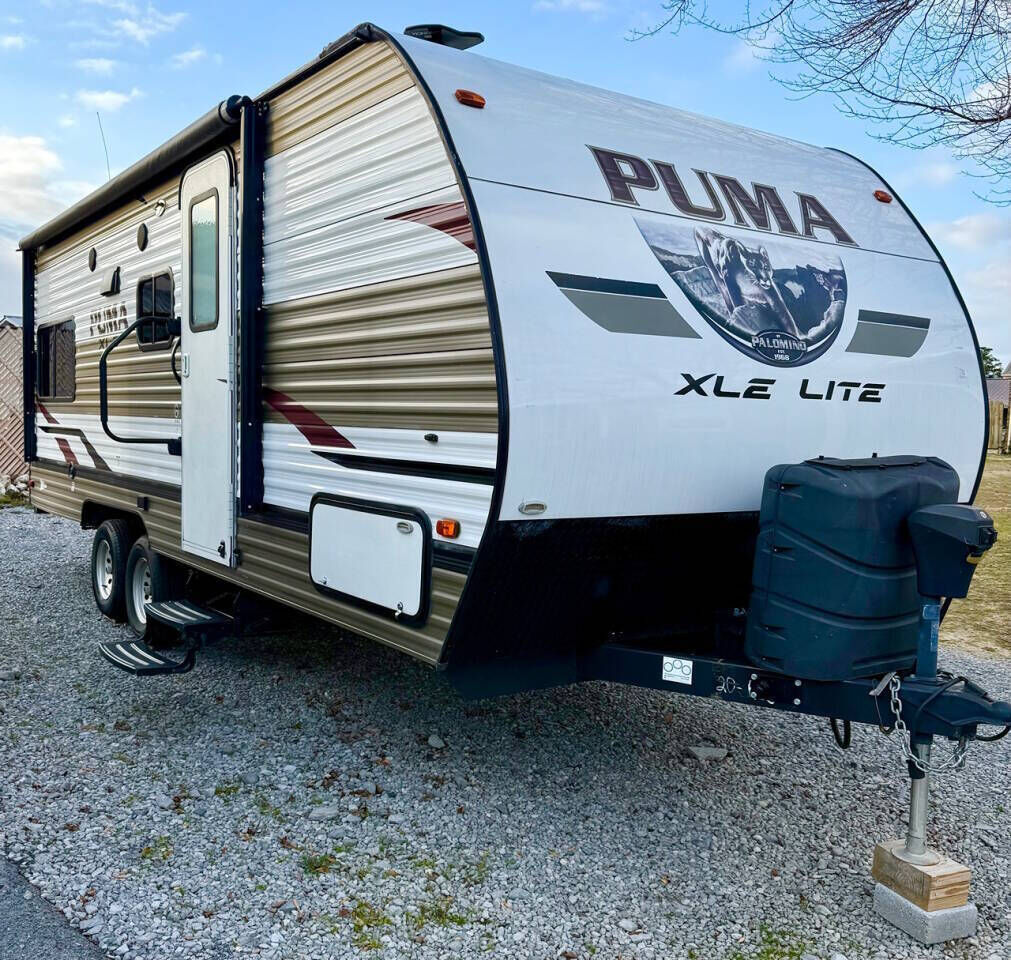 2019 FOREST RIVER Puma