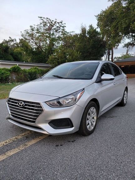 2022 HYUNDAI Accent