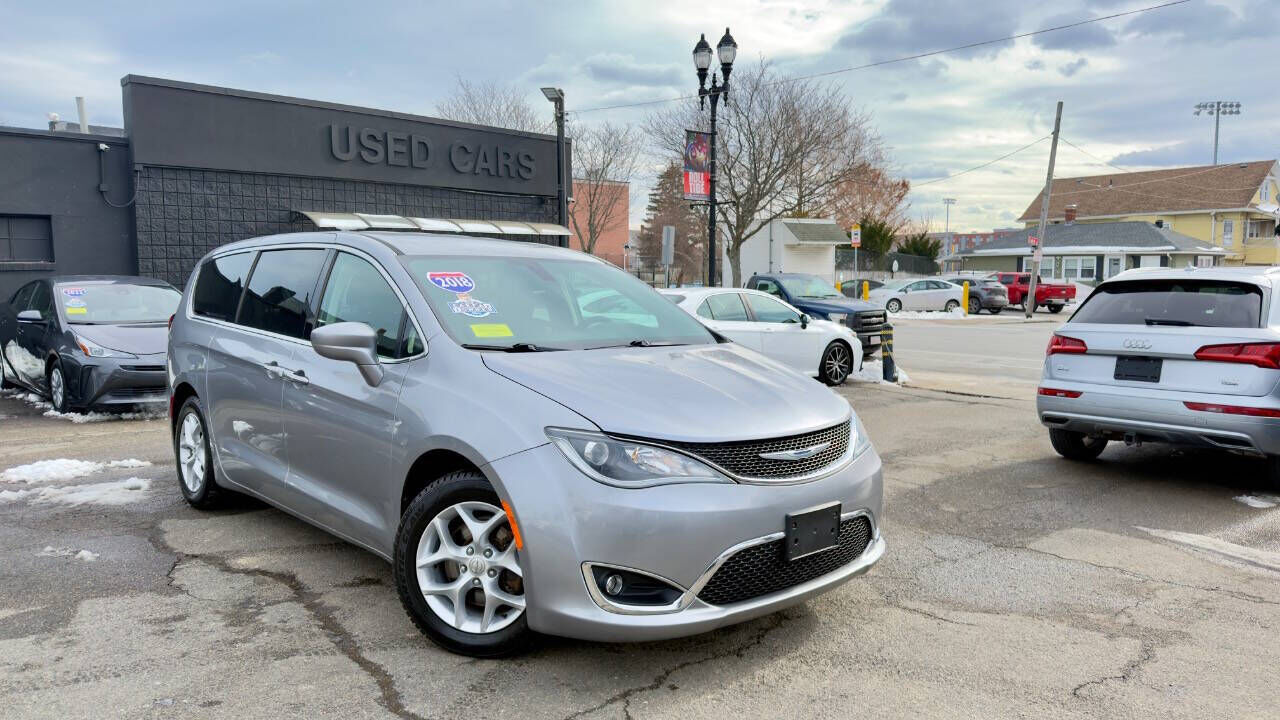 2018 CHRYSLER Pacifica