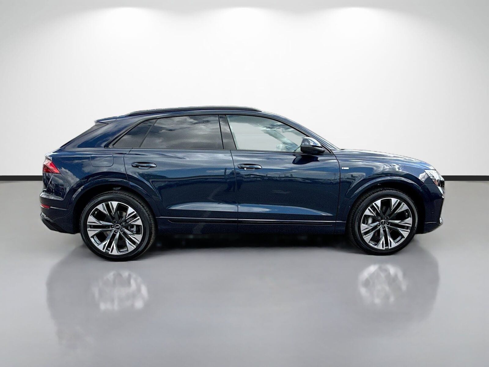 2026 Audi Q8