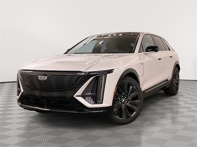 2025 CADILLAC Lyriq