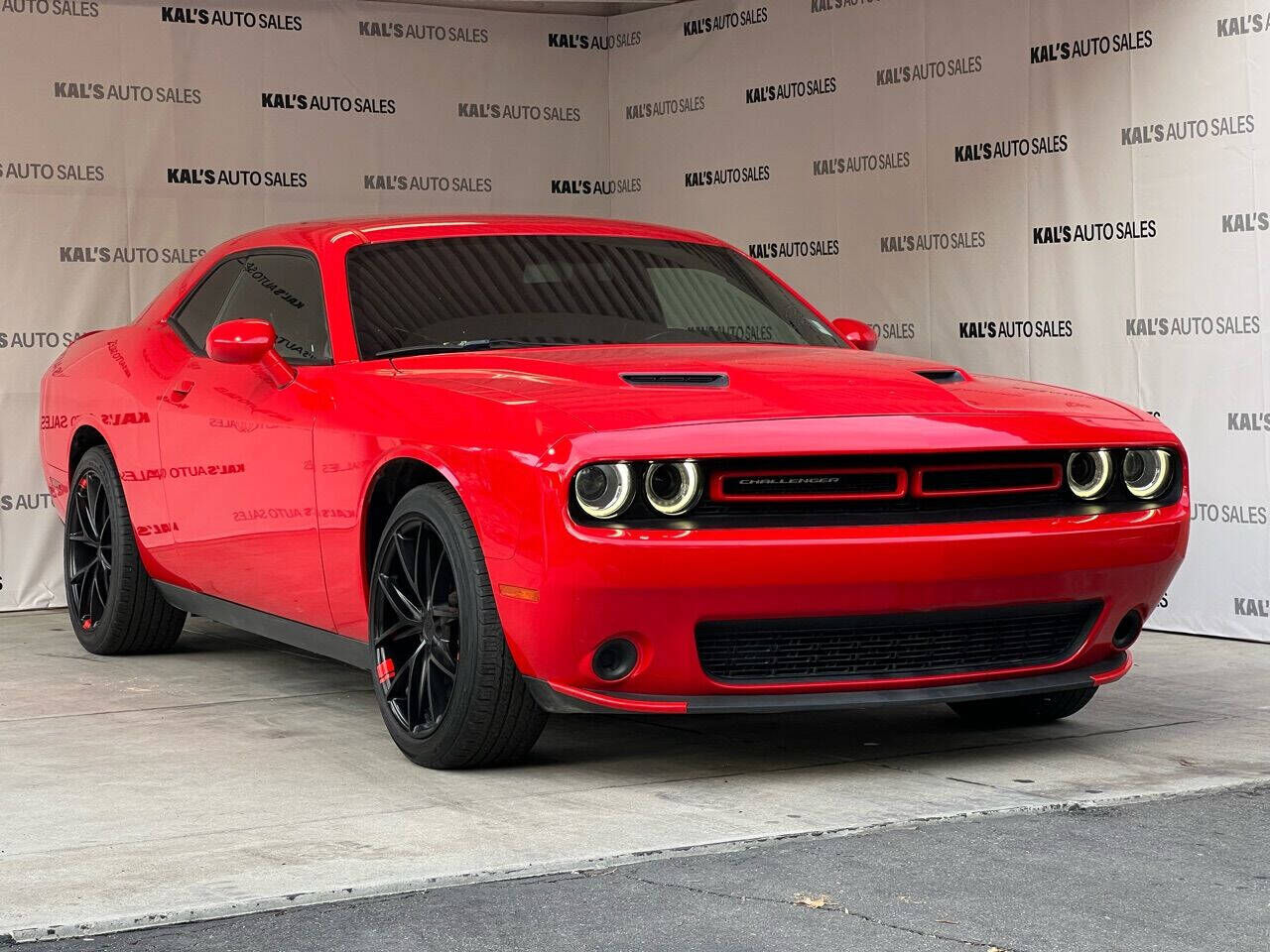 2019 DODGE Challenger