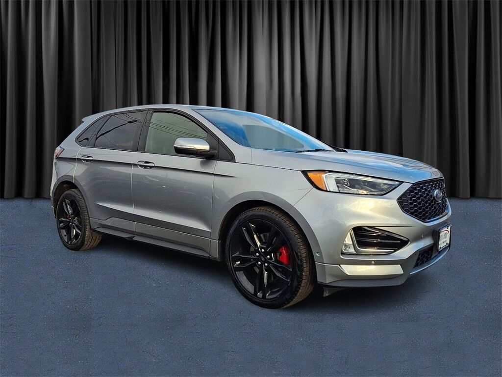 2020 FORD Edge