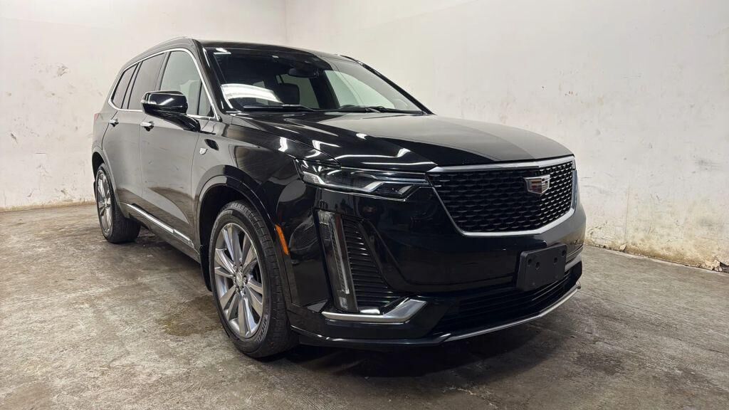 2023 CADILLAC XT6