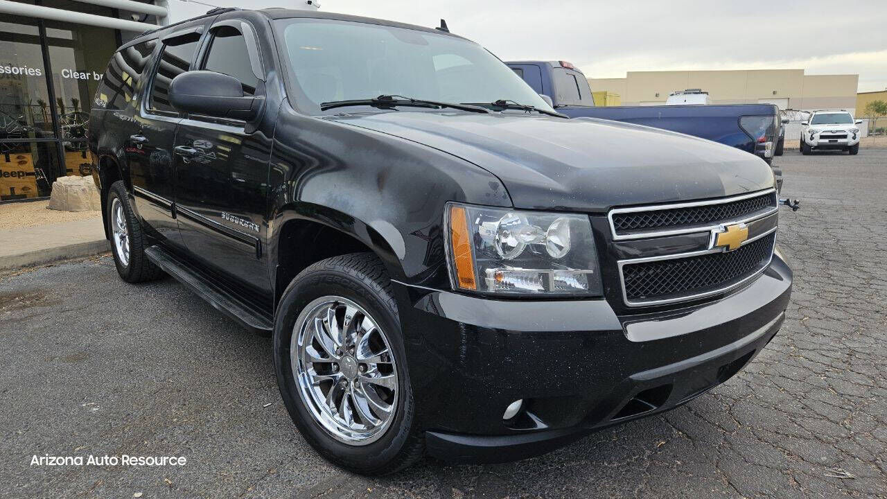 2013 CHEVROLET Suburban