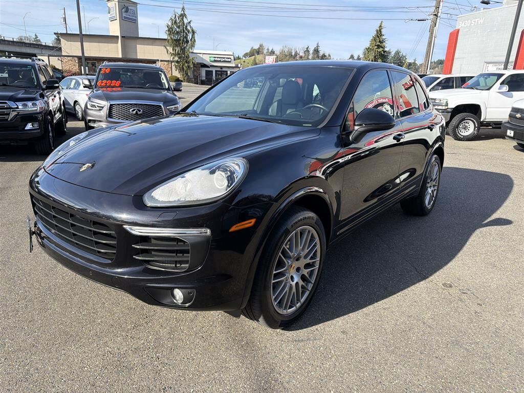 2018 PORSCHE Cayenne