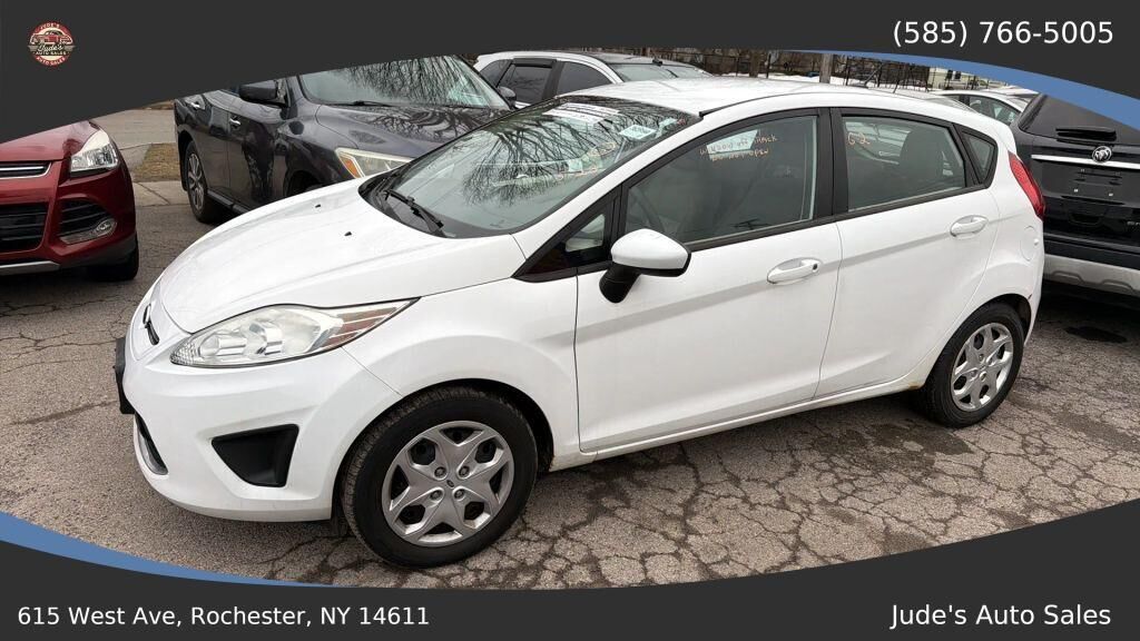 2012 FORD Fiesta