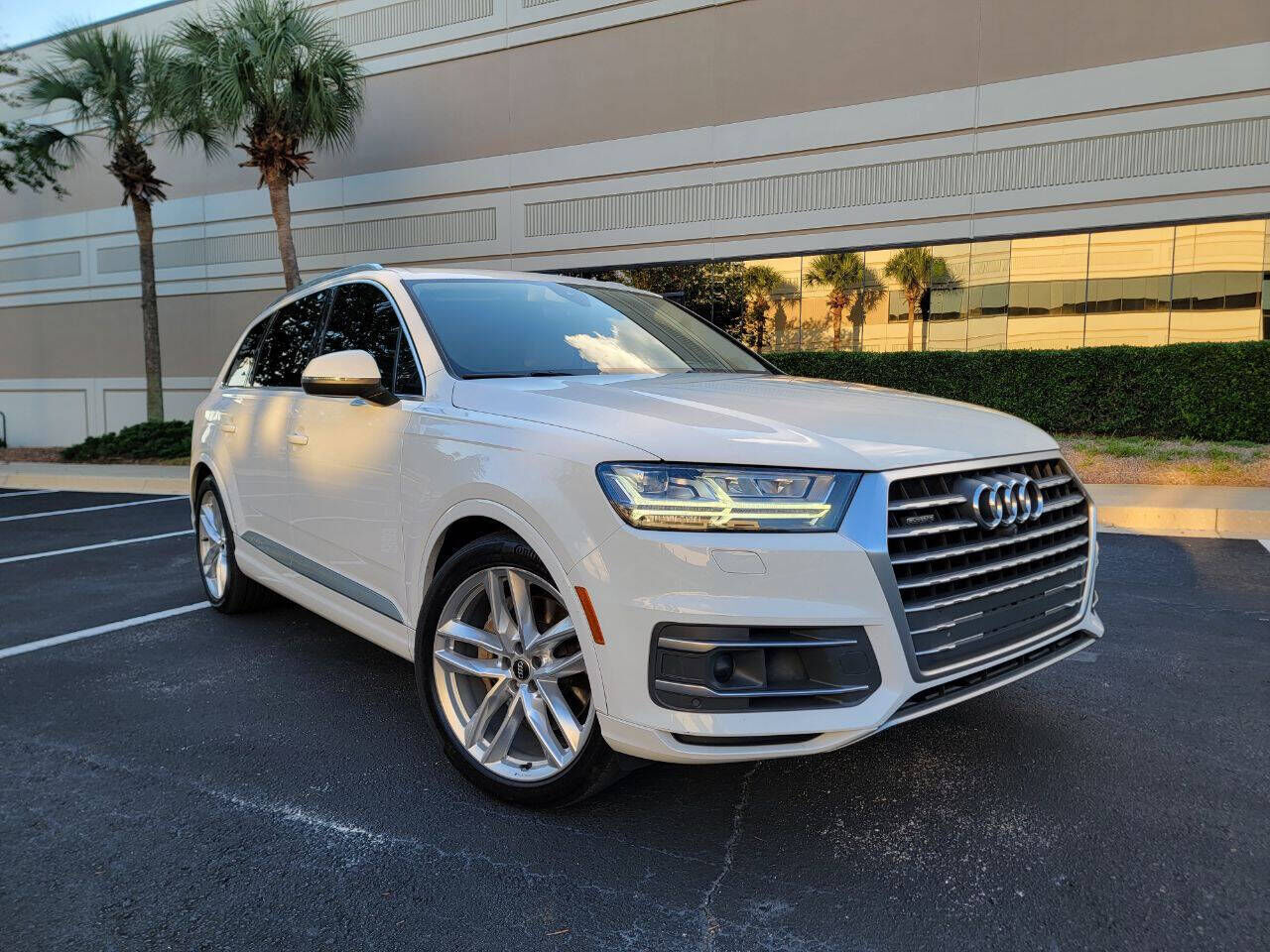 2018 AUDI Q7