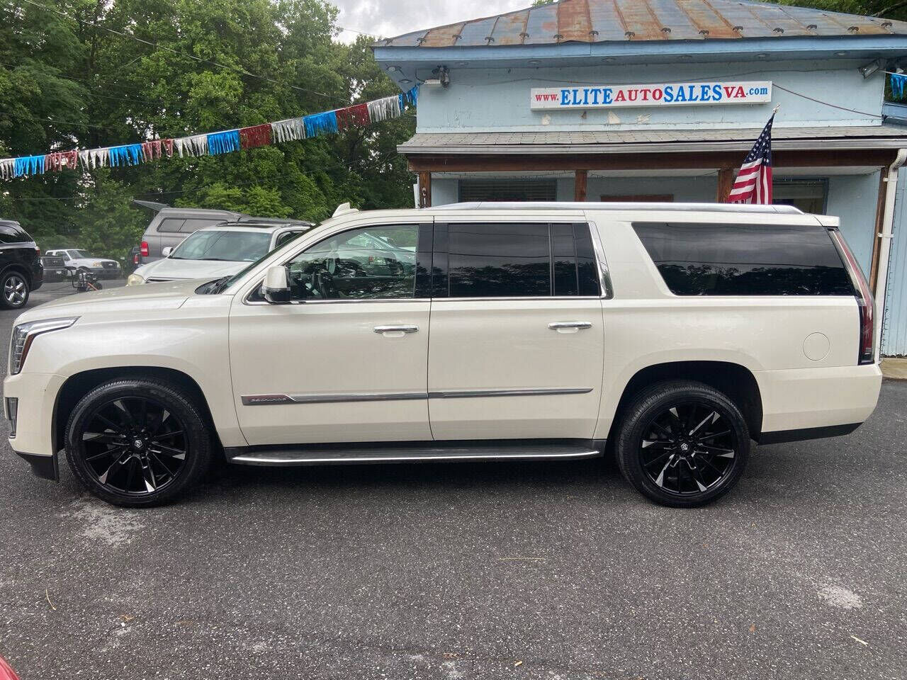 2015 CADILLAC Escalade
