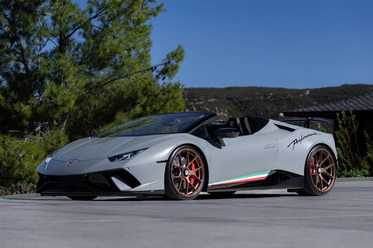 2018 LAMBORGHINI Huracan