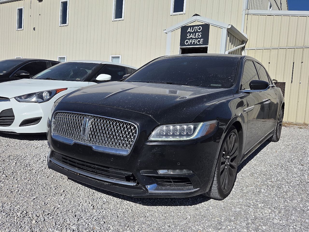 2017 LINCOLN Continental