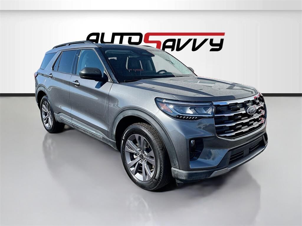 2025 FORD Explorer