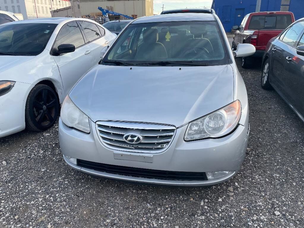 2010 HYUNDAI Elantra