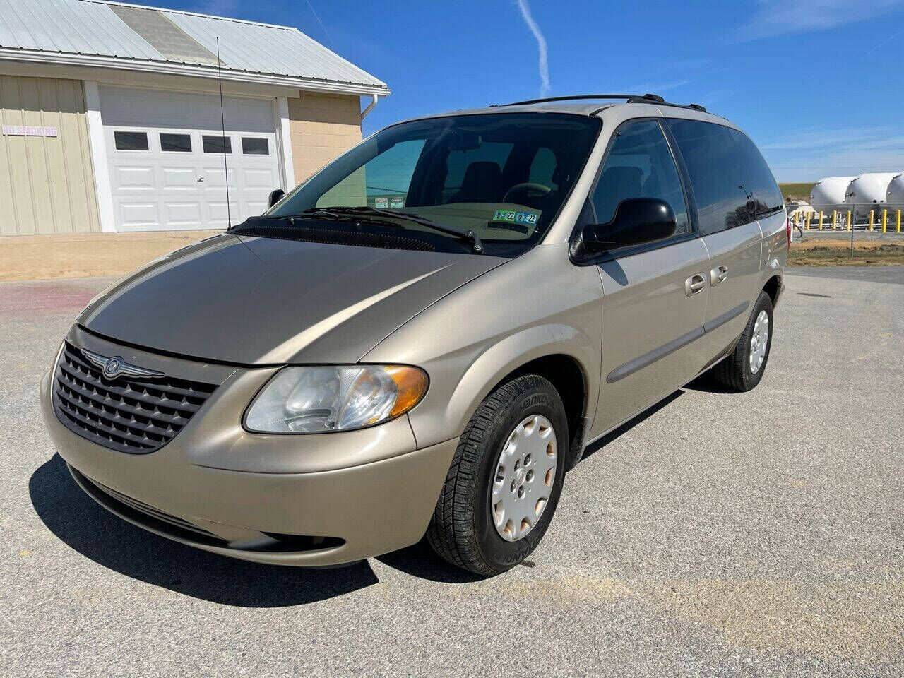 2002 CHRYSLER Voyager
