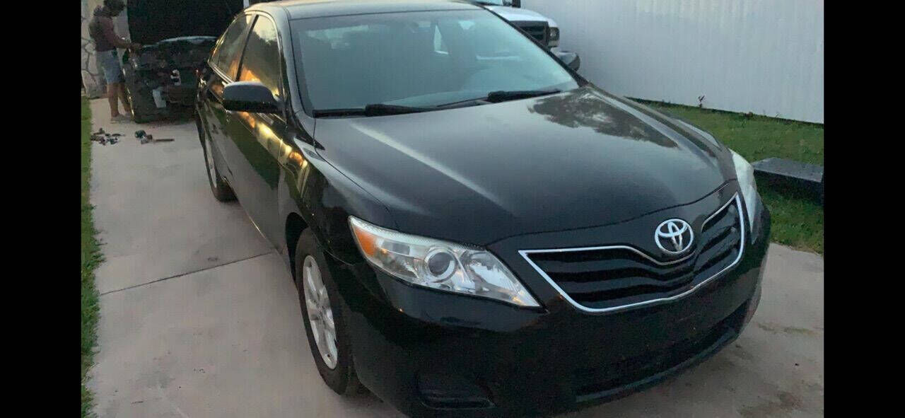 2011 TOYOTA Camry