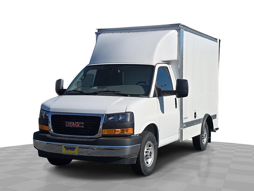 2025 GMC Savana