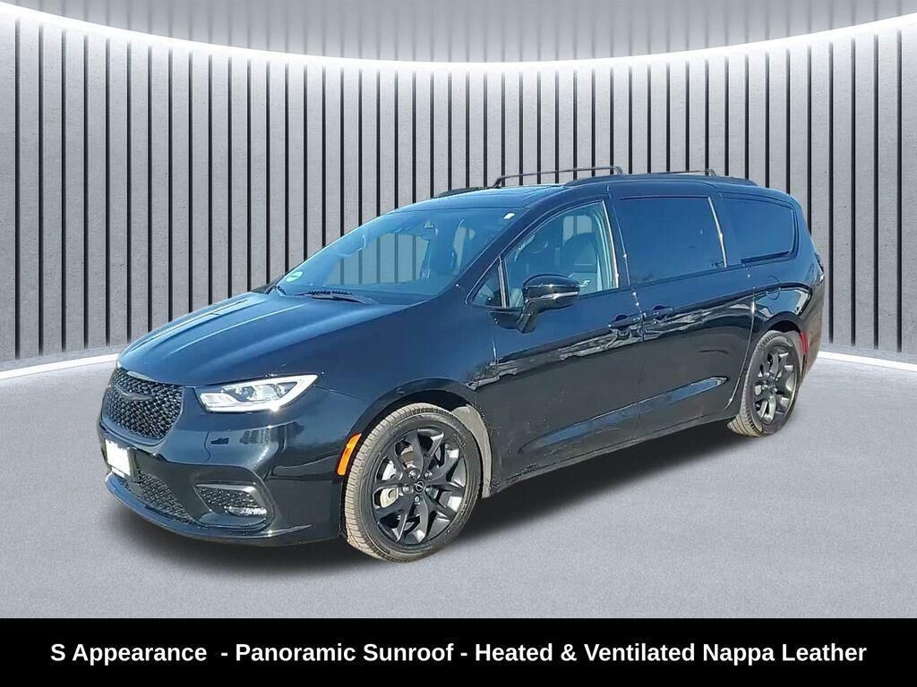2025 CHRYSLER Pacifica