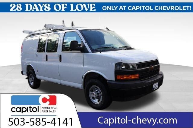 2025 CHEVROLET Express